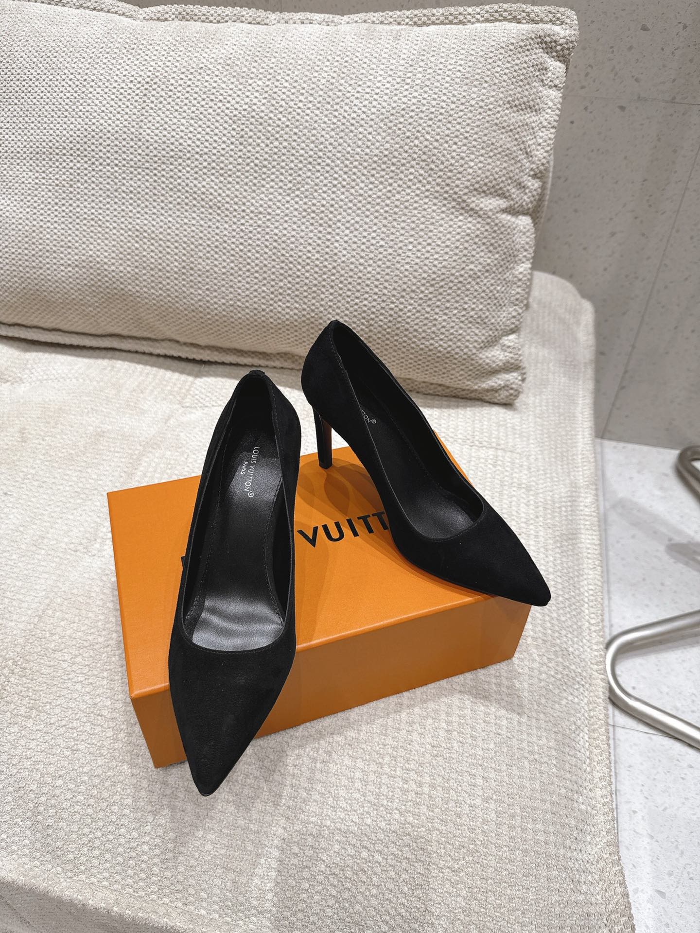 Women's high heels